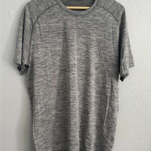 Lululemon men’s shirt
Metal Vent Tech Short-Sleeve Shirt